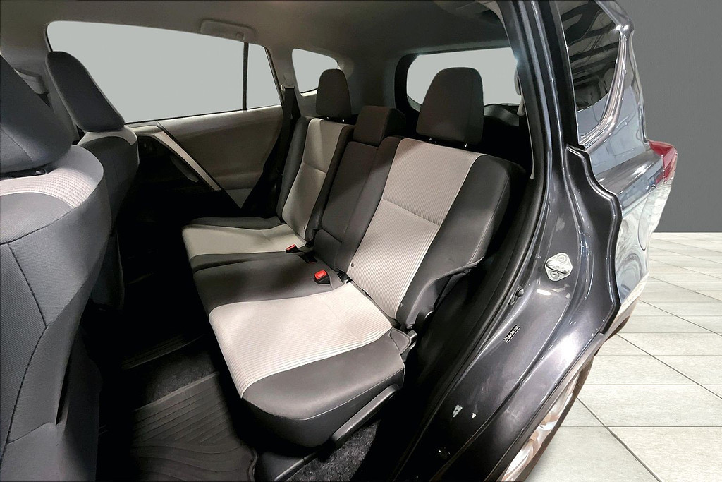 2013 Toyota RAV4 Located at Cole Auto Outlet slide-image