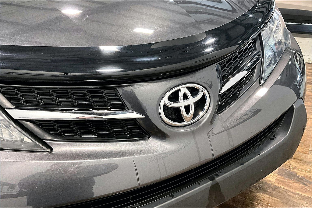 2013 Toyota RAV4 Located at Cole Auto Outlet slide-image