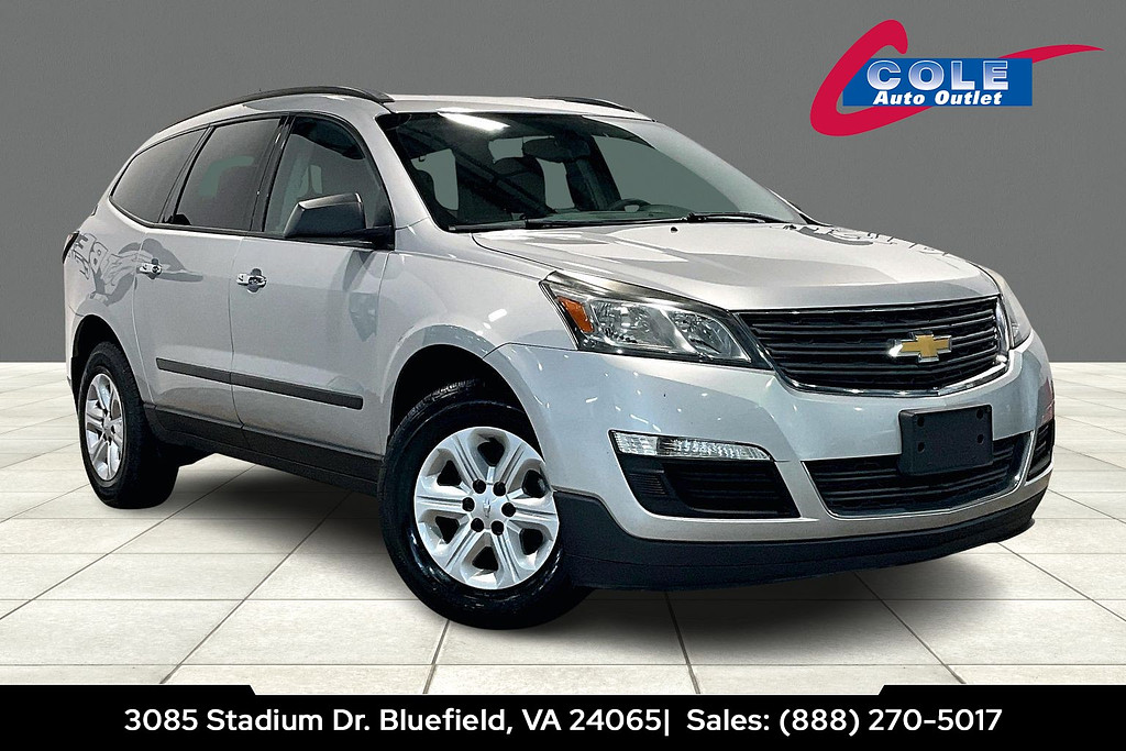 2017 Chevrolet Traverse LS's photo