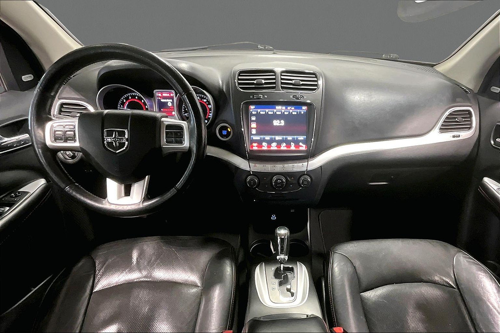 2018 Dodge JOURNEY Located at Cole Auto Outlet slide-image