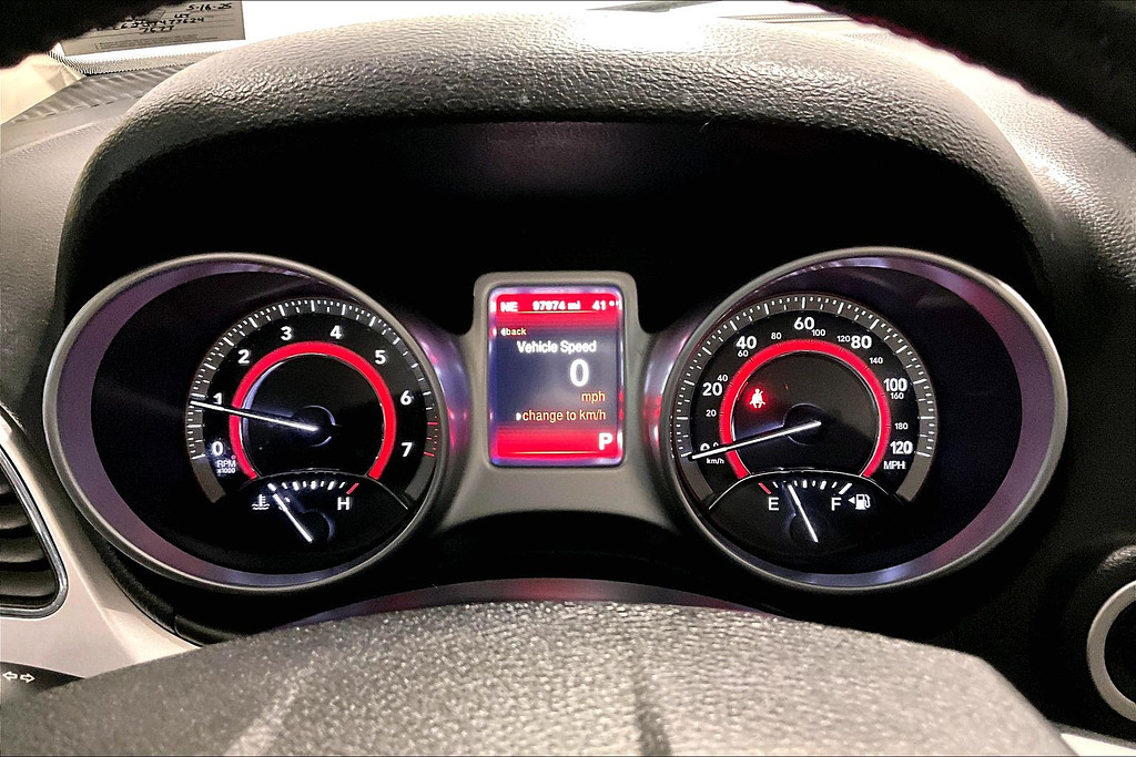 2018 Dodge JOURNEY Located at Cole Auto Outlet slide-image