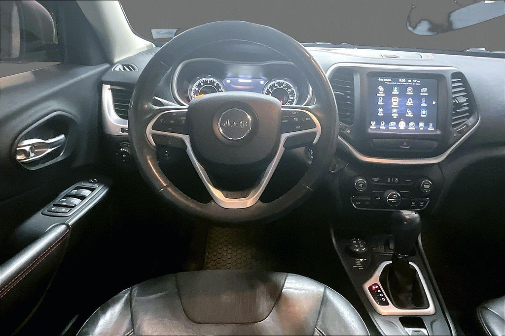 2015 Jeep CHEROKEE Located at Cole Auto Outlet slide-image