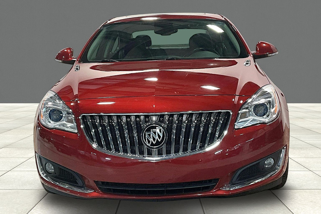 2015 Buick REGAL Located at Cole Auto Outlet light-box-slides