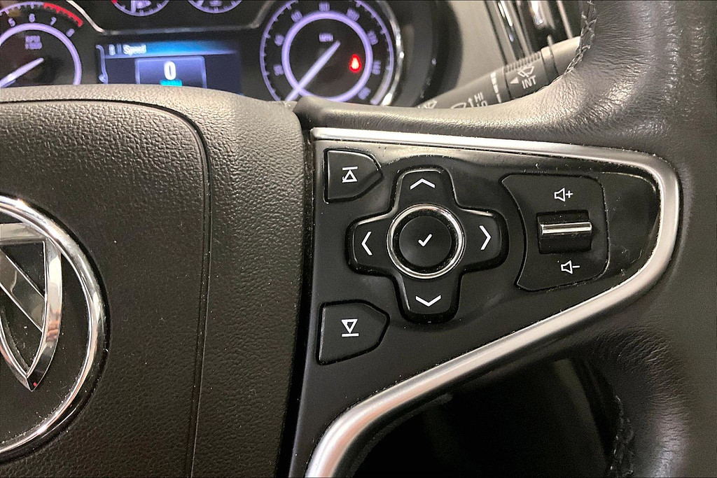 2015 Buick REGAL Located at Cole Auto Outlet light-box-slides