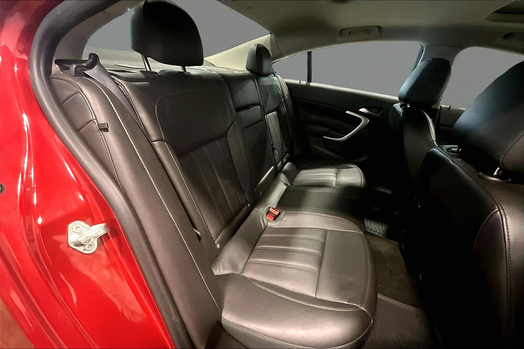 2015 Buick REGAL Located at Cole Auto Outlet light-box-slides