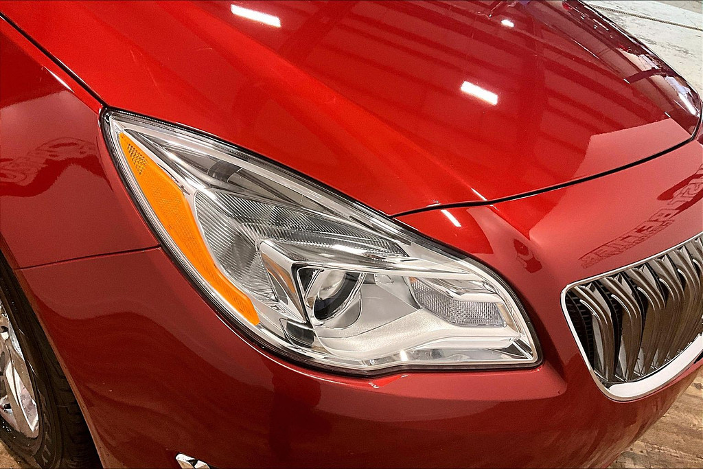 2015 Buick REGAL Located at Cole Auto Outlet light-box-slides