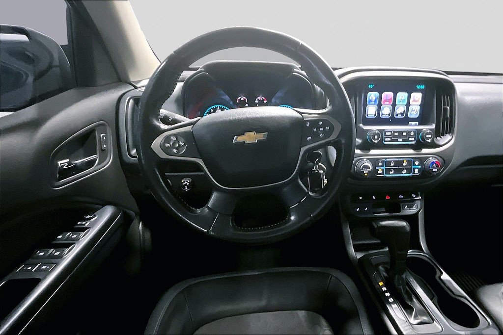 2015 Chevrolet COLORADO Located at Cole Auto Outlet light-box-slides
