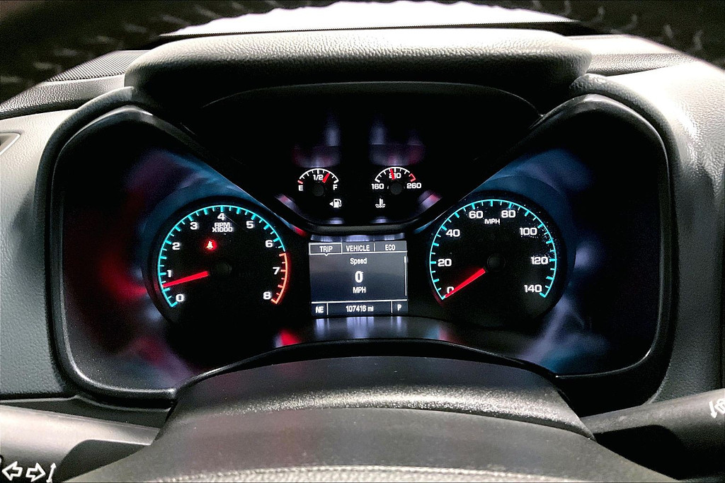 2015 Chevrolet COLORADO Located at Cole Auto Outlet light-box-slides