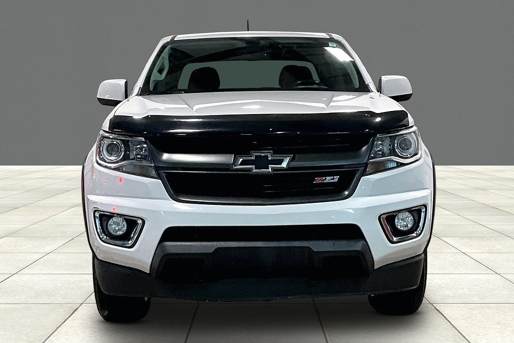 2015 Chevrolet COLORADO Located at Cole Auto Outlet slide-image