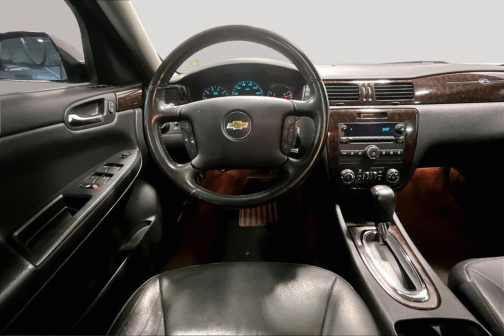 2014 Chevrolet IMPALA Located at Cole Auto Outlet slide-image