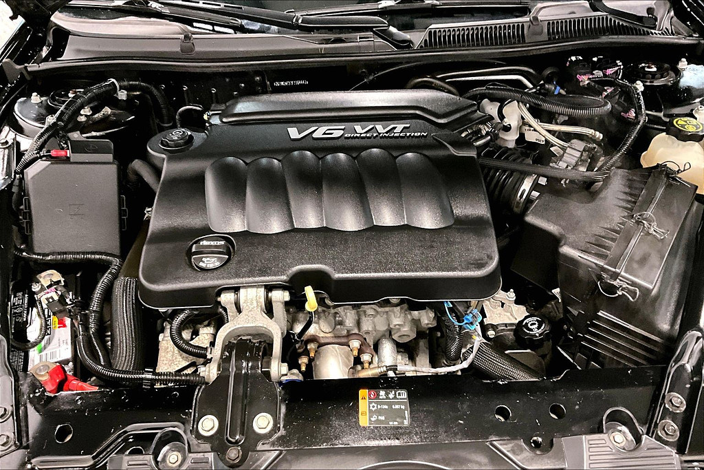 2014 Chevrolet IMPALA Located at Cole Auto Outlet slide-image