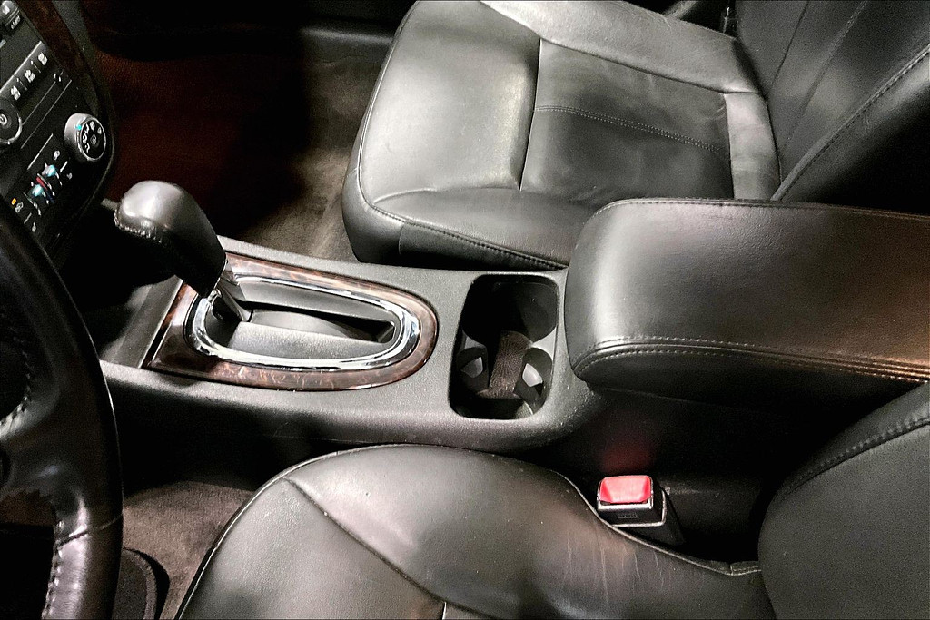 2014 Chevrolet IMPALA Located at Cole Auto Outlet slide-image