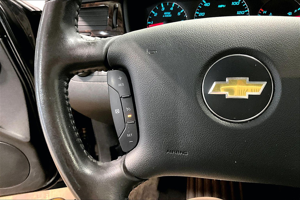 2014 Chevrolet IMPALA Located at Cole Auto Outlet slide-image