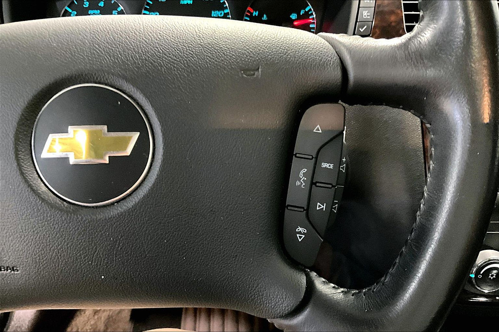 2014 Chevrolet IMPALA Located at Cole Auto Outlet slide-image