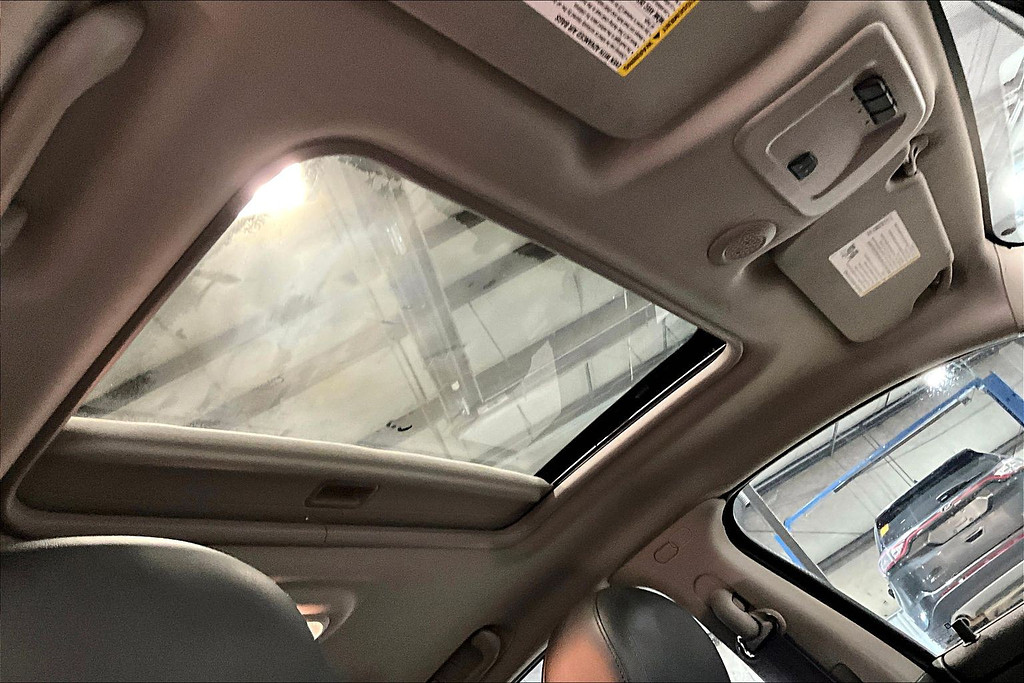 2014 Chevrolet IMPALA Located at Cole Auto Outlet light-box-slides