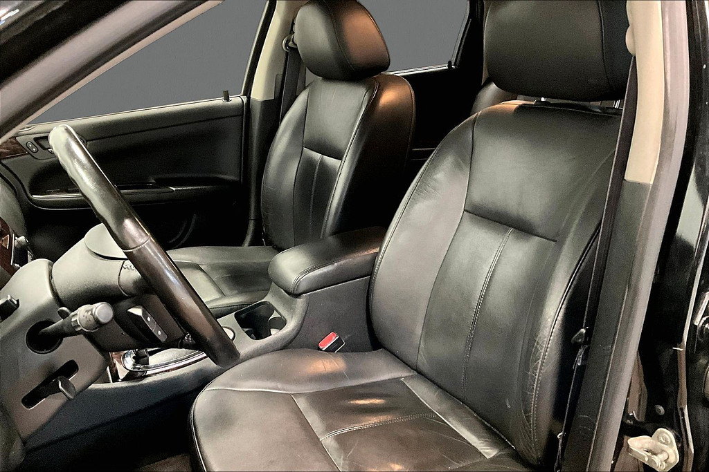 2014 Chevrolet IMPALA Located at Cole Auto Outlet slide-image