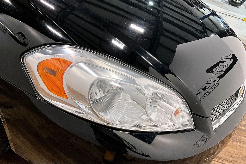 2014 Chevrolet IMPALA Located at Cole Auto Outlet slide-image