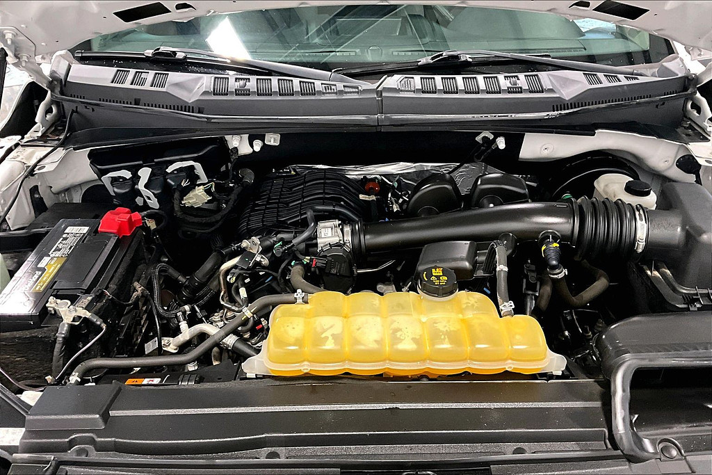 2019 Ford F-150 Located at Cole Auto Outlet light-box-slides