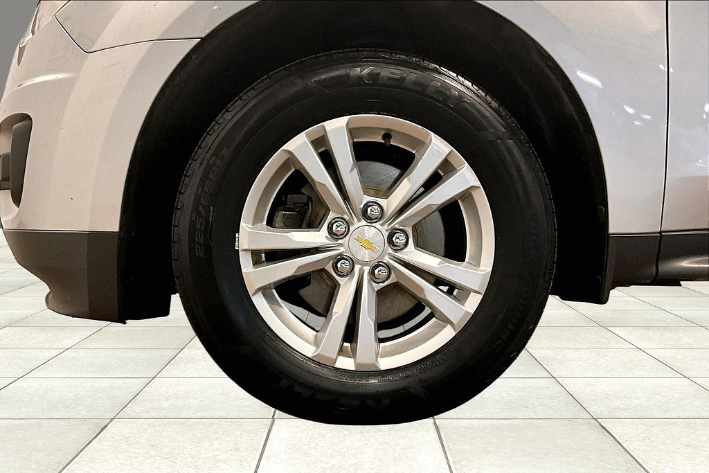 2015 Chevrolet EQUINOX Located at Cole Auto Outlet slide-image