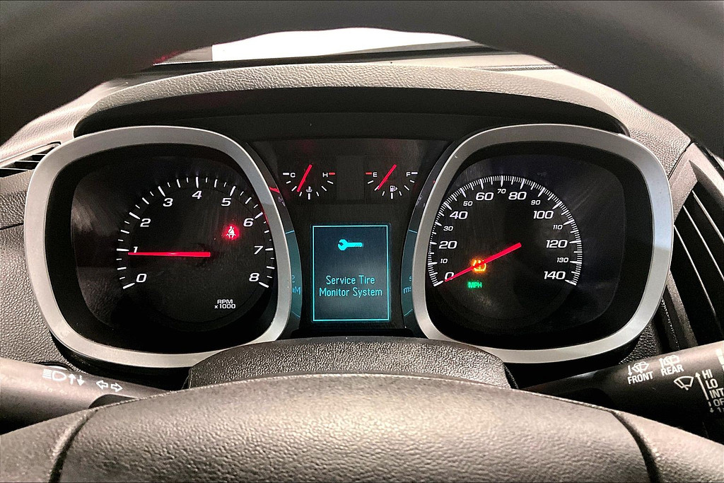 2015 Chevrolet EQUINOX Located at Cole Auto Outlet slide-image