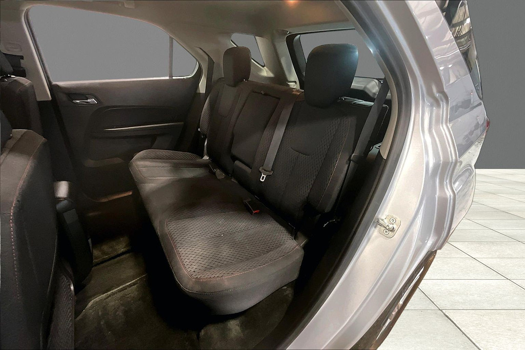 2015 Chevrolet EQUINOX Located at Cole Auto Outlet slide-image