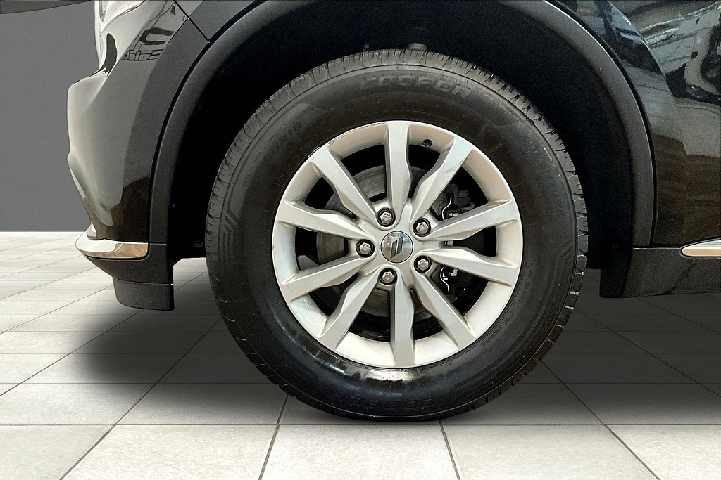 2019 Dodge DURANGO Located at Cole Auto Outlet light-box-slides