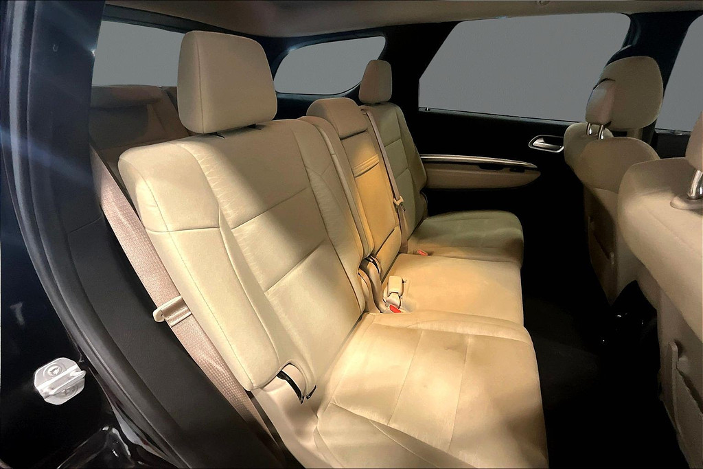 2019 Dodge DURANGO Located at Cole Auto Outlet light-box-slides