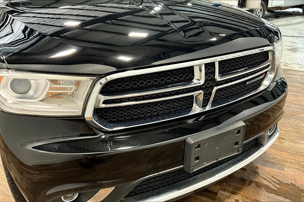 2019 Dodge DURANGO Located at Cole Auto Outlet light-box-slides