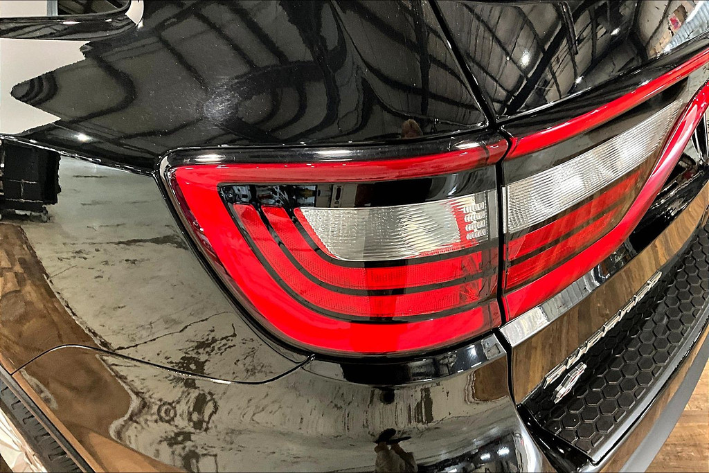 2019 Dodge DURANGO Located at Cole Auto Outlet light-box-slides