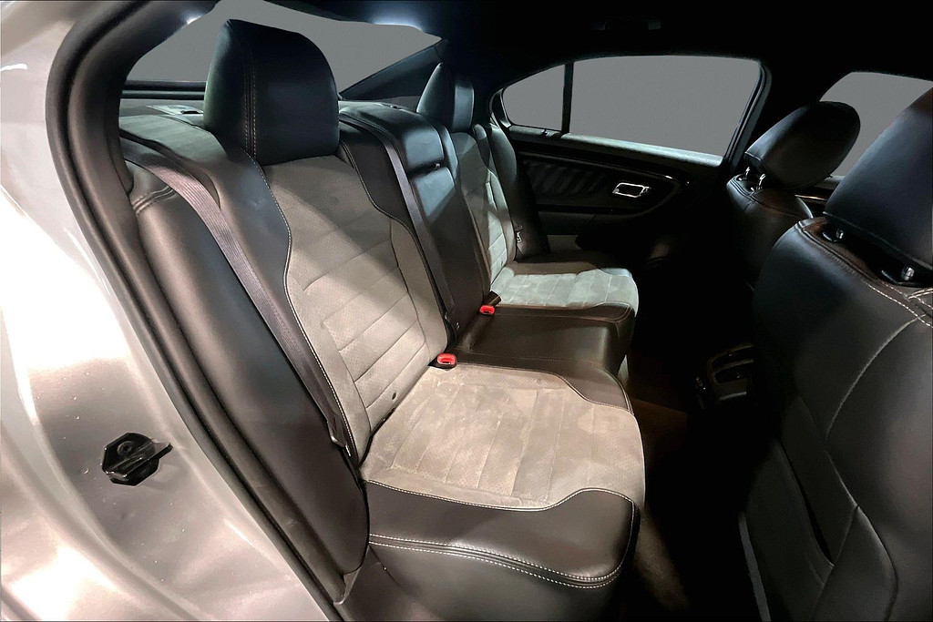 2014 Ford TAURUS Located at Cole Auto Outlet light-box-slides
