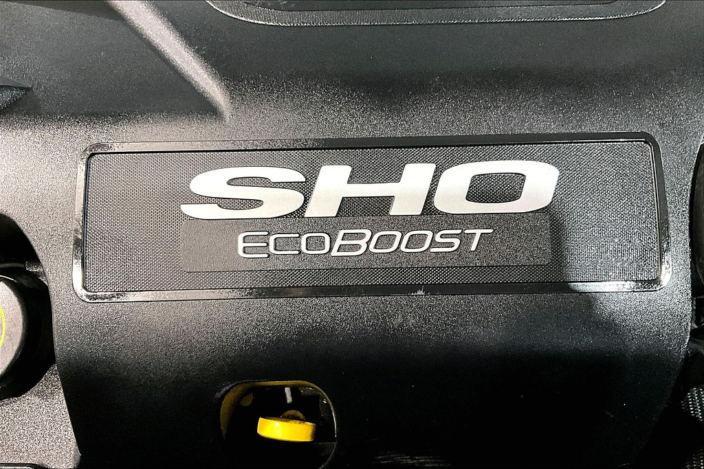 2014 Ford TAURUS Located at Cole Auto Outlet slide-image