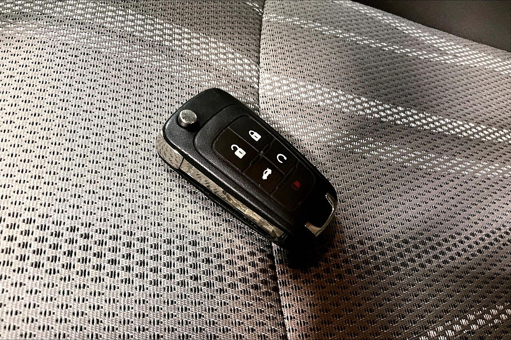 2012 Chevrolet SONIC Located at Cole Auto Outlet light-box-slides