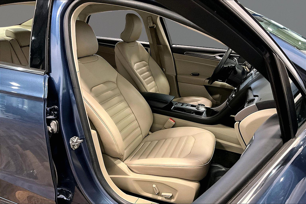 2019 Ford FUSION Located at Cole Auto Outlet slide-image