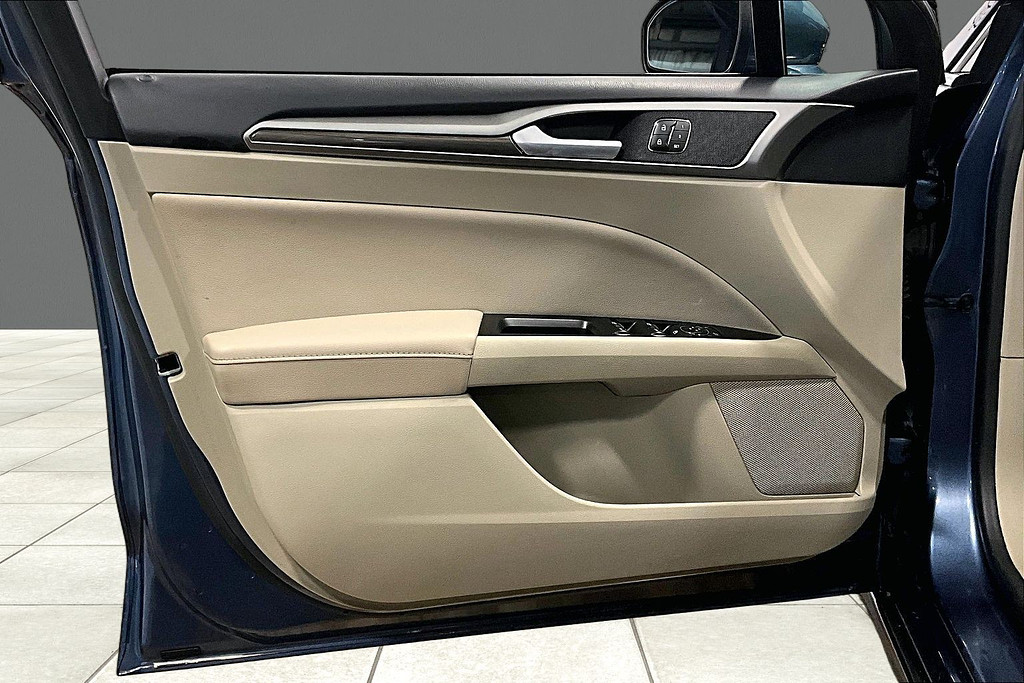 2019 Ford FUSION Located at Cole Auto Outlet slide-image