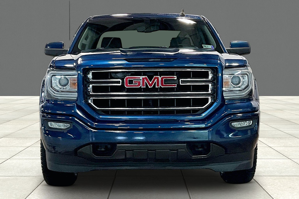 2017 GMC SIERRA Located at Cole Auto Outlet light-box-slides