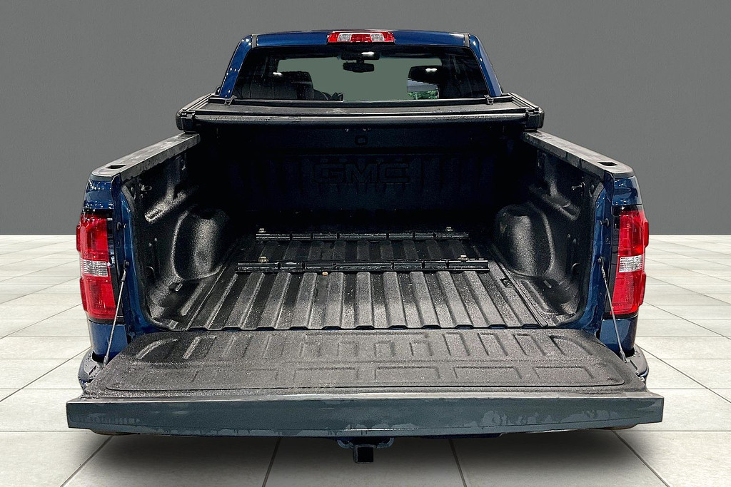 2017 GMC SIERRA Located at Cole Auto Outlet slide-image