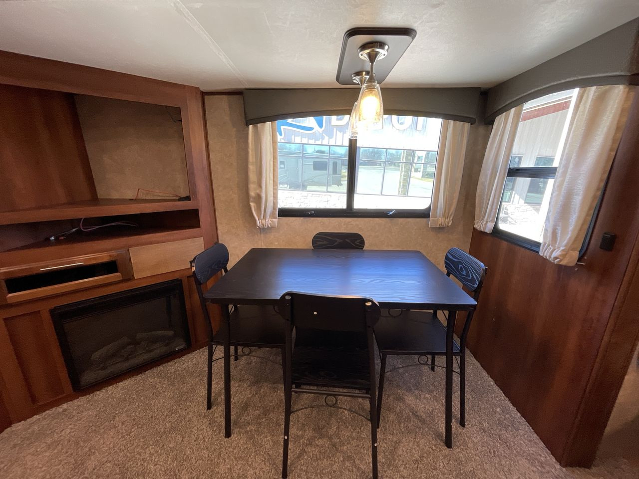 2018 JAYCO EAGLE 305 MBOK