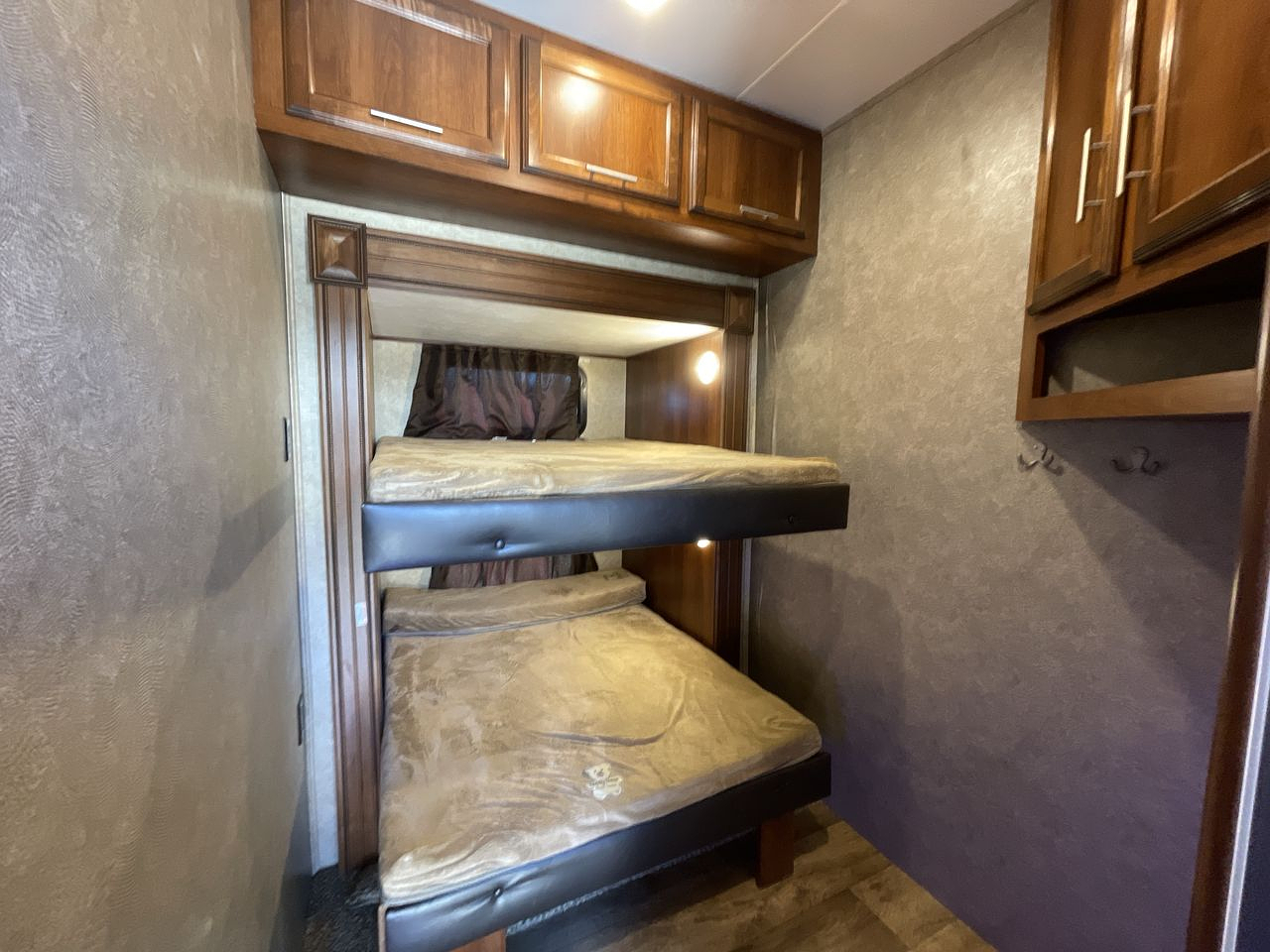 2018 JAYCO EAGLE 305 MBOK