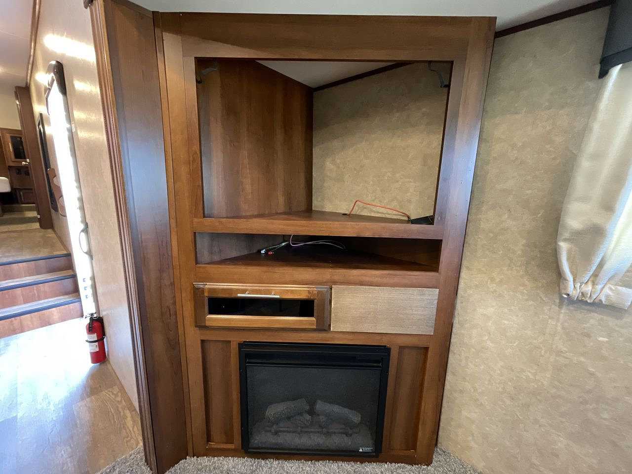 2018 JAYCO EAGLE 305 MBOK