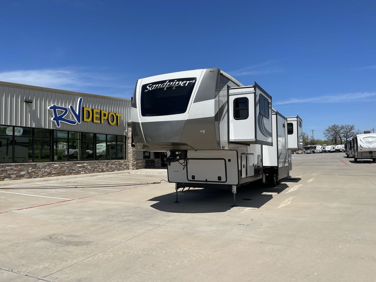 2022 FOREST RIVER SANDPIPER 391FLRB