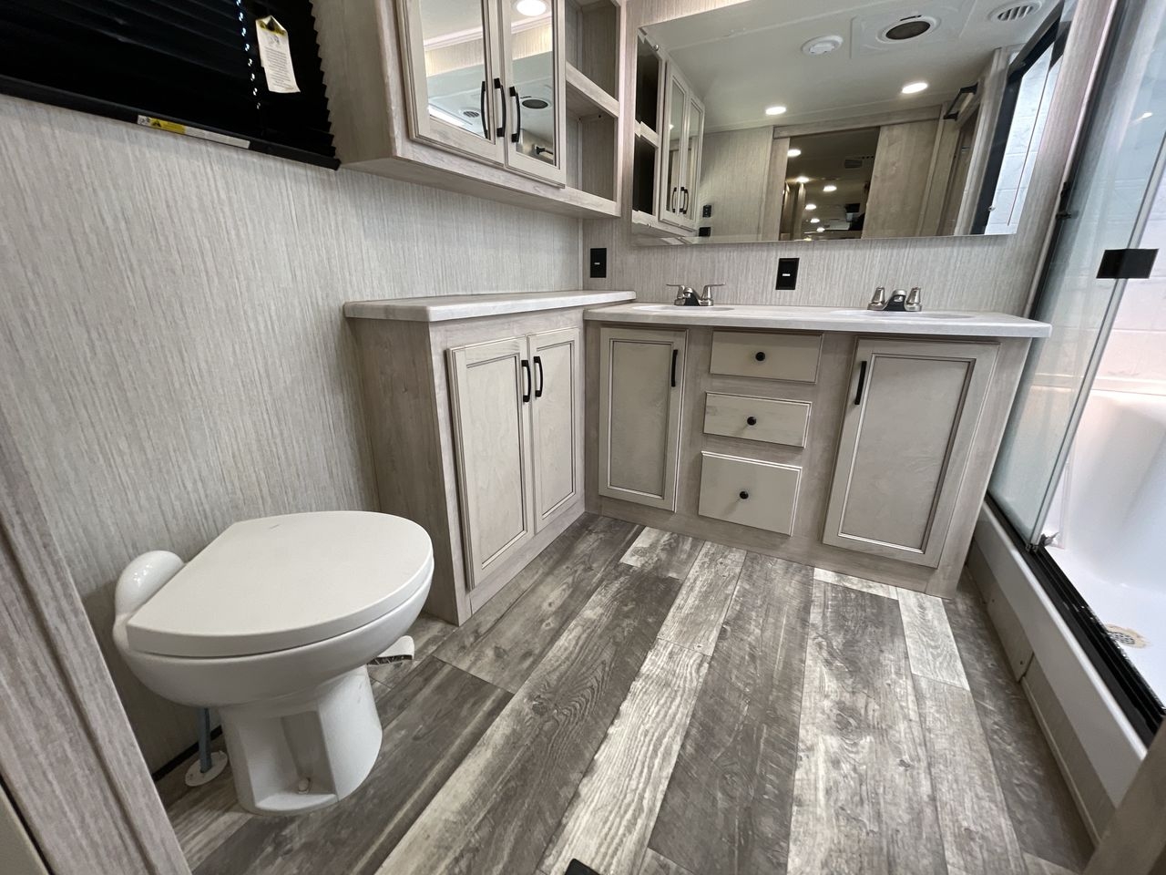 2022 FOREST RIVER SANDPIPER 391FLRB