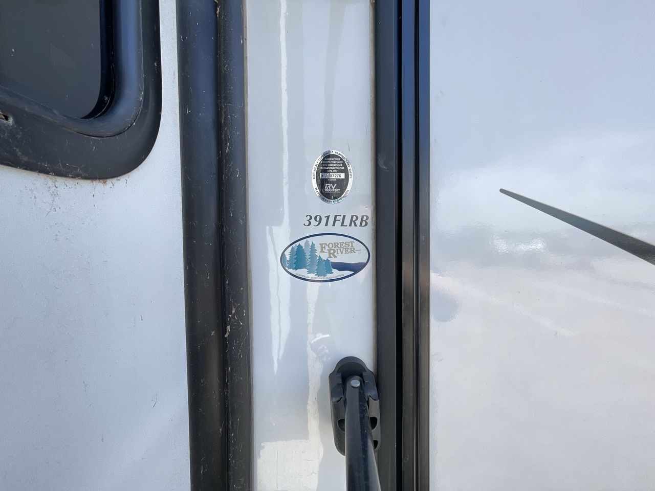 2022 FOREST RIVER SANDPIPER 391FLRB