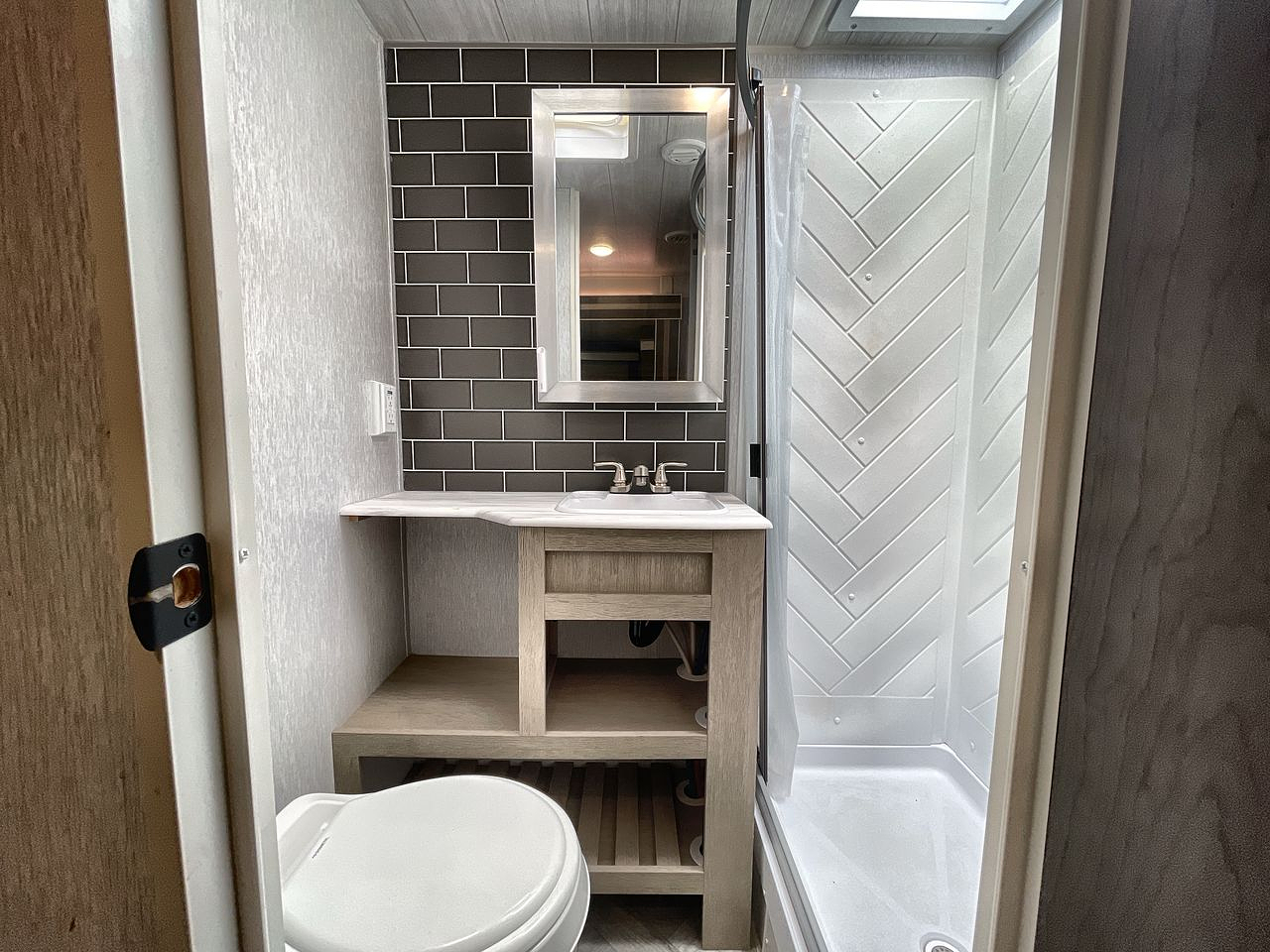 2023 FOREST RIVER WILDWOOD 31KQBTS