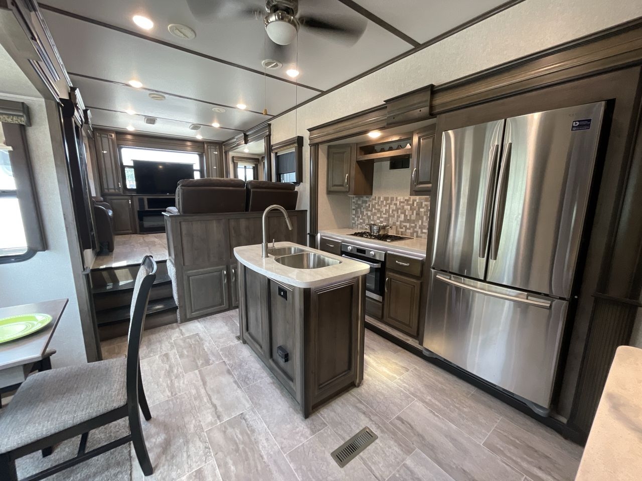 2019 KEYSTONE MONTANA 3791RD
