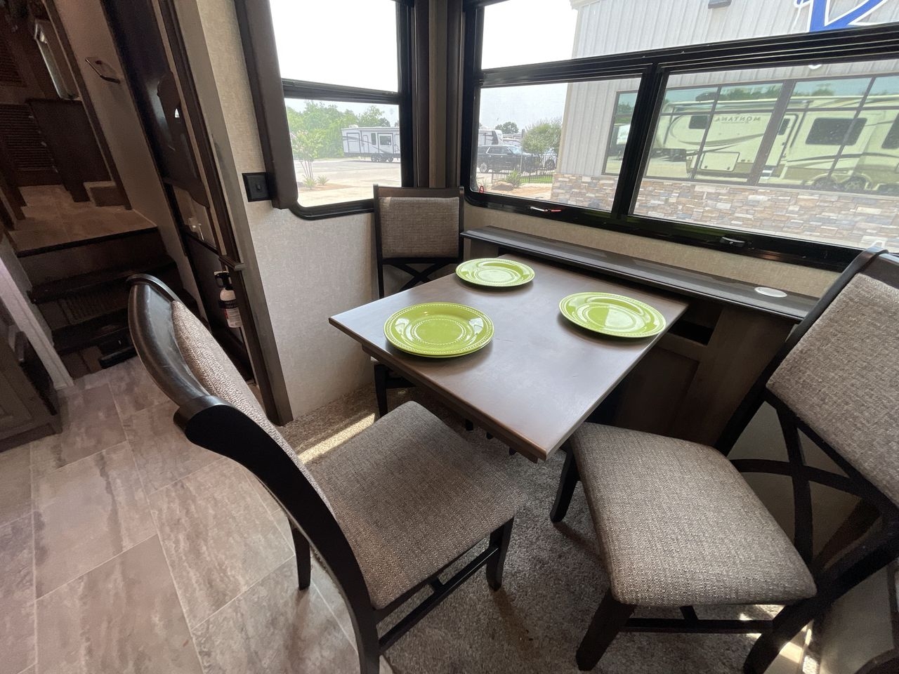 2019 KEYSTONE MONTANA 3791RD