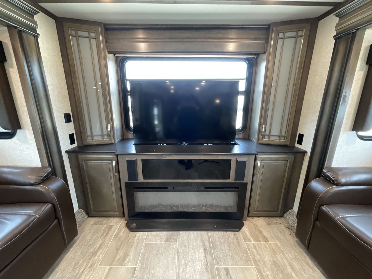 2019 KEYSTONE MONTANA 3791RD