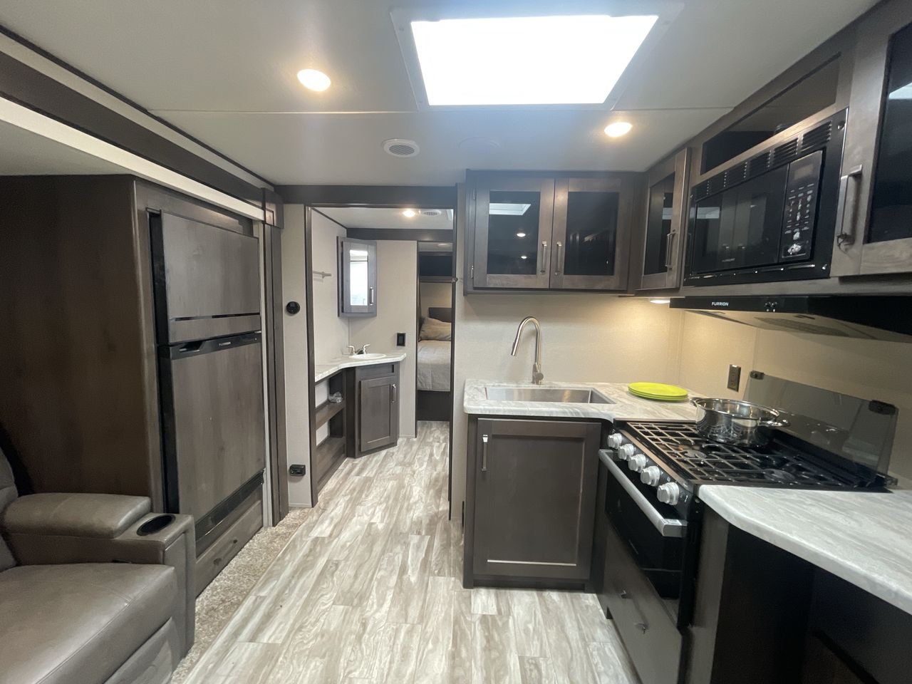 2022 GRAND DESIGN TRANSCENDXPLOR 265BH