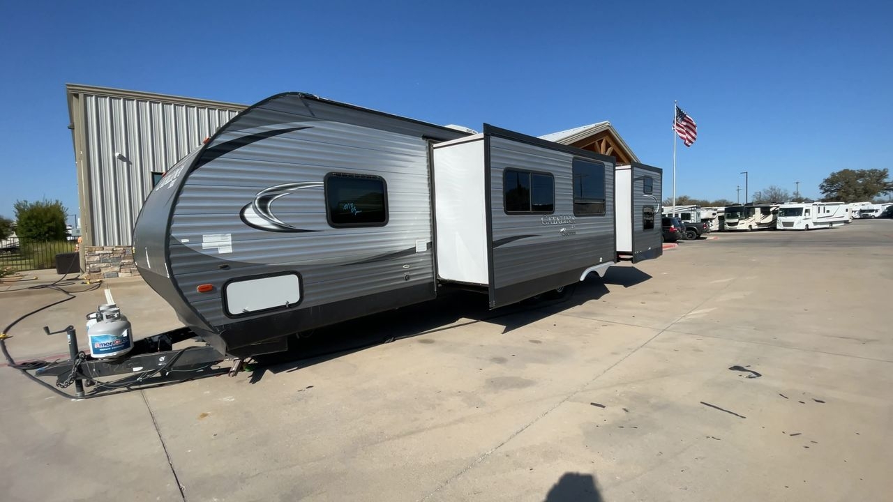 2016 CATALINA 321BHDSCK