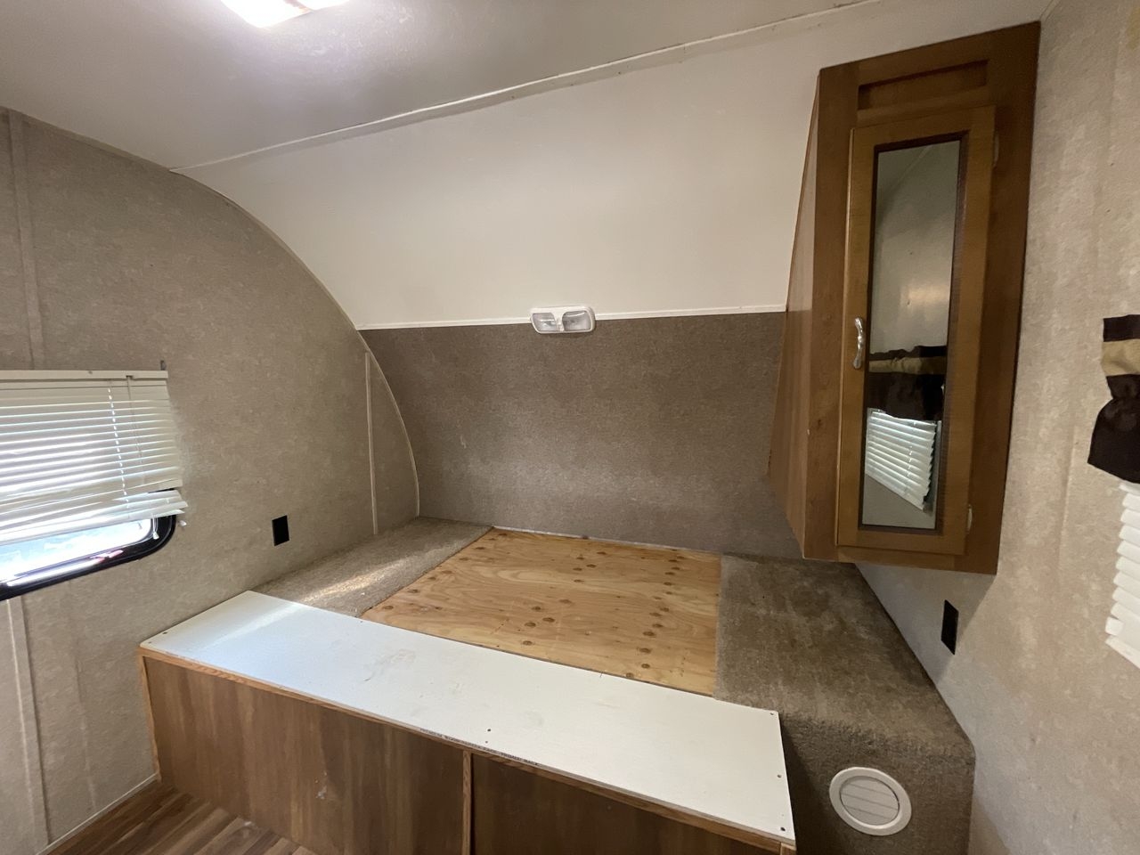 2016 CATALINA 321BHDSCK