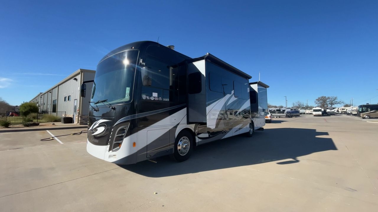 2018 FOREST RIVER BERKSHIRE 39A